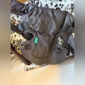 Infantino Flip 4-in-1 Convertible Baby  - Grey Heather